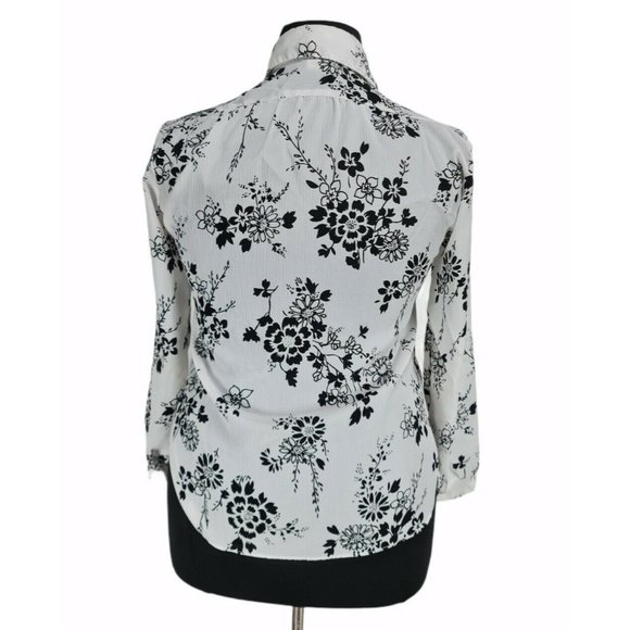 The Young and The Restofus Floral Button Up Shirt Women Plus Size S   286P - Picture 3 of 5